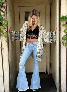 3 Cool And Modern Hippie Outfits For Every Occasion